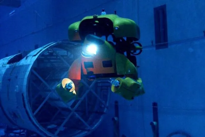 1-aquanaut-huston-mechatronics-descopera