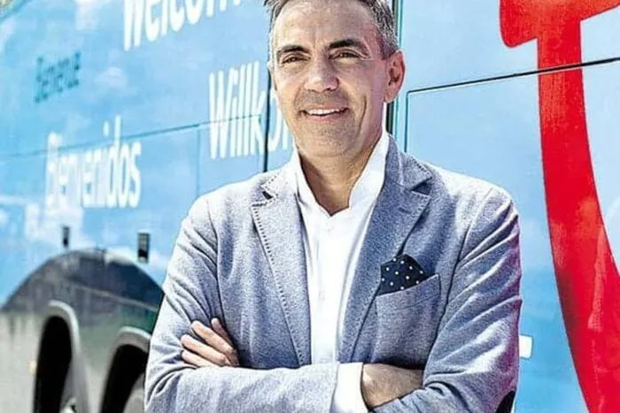 3-dragos-anastasiu