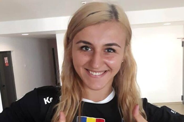 Federația Română de Handbal a suspendat trei handbaliste născute în Olanda 4 dumanska