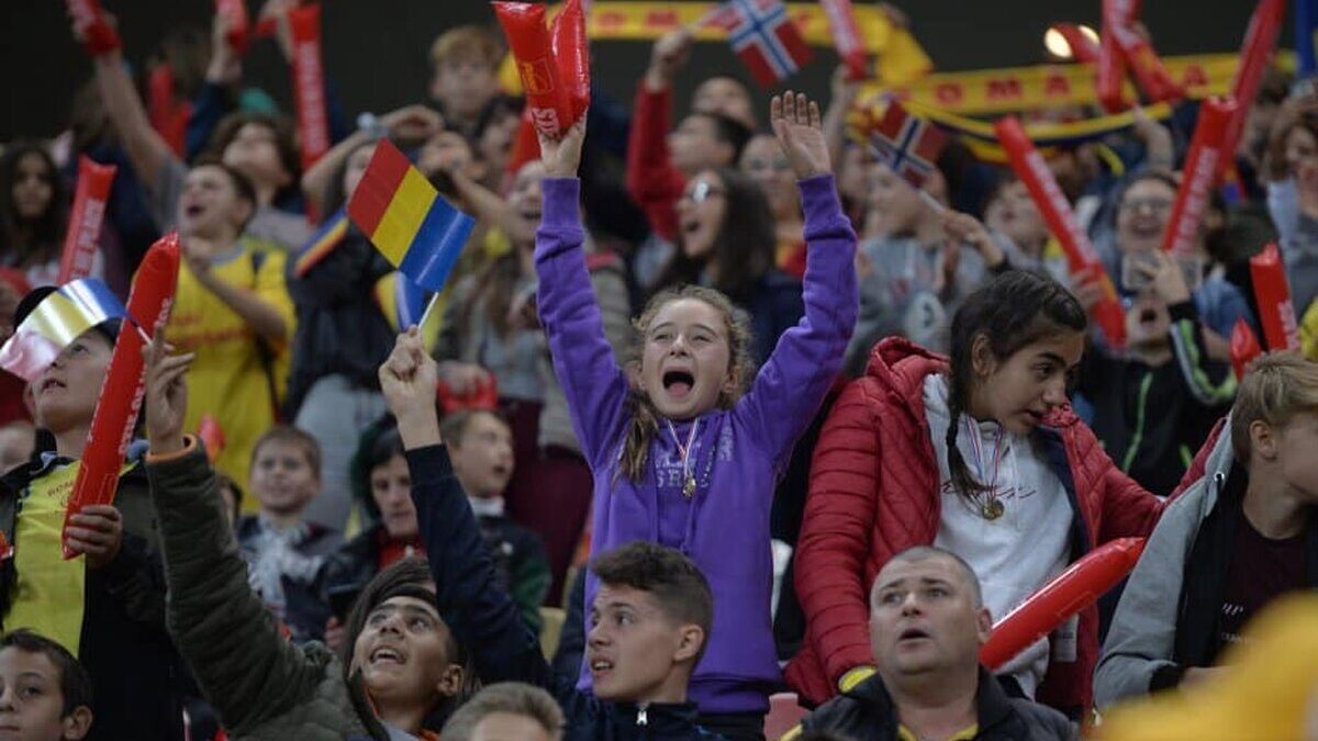 29.854 de copii și însoțitori sunt prezenți la meciul România-Norvegia, de pe Arena Națională 7538782 mediafax foto alexandru dobre