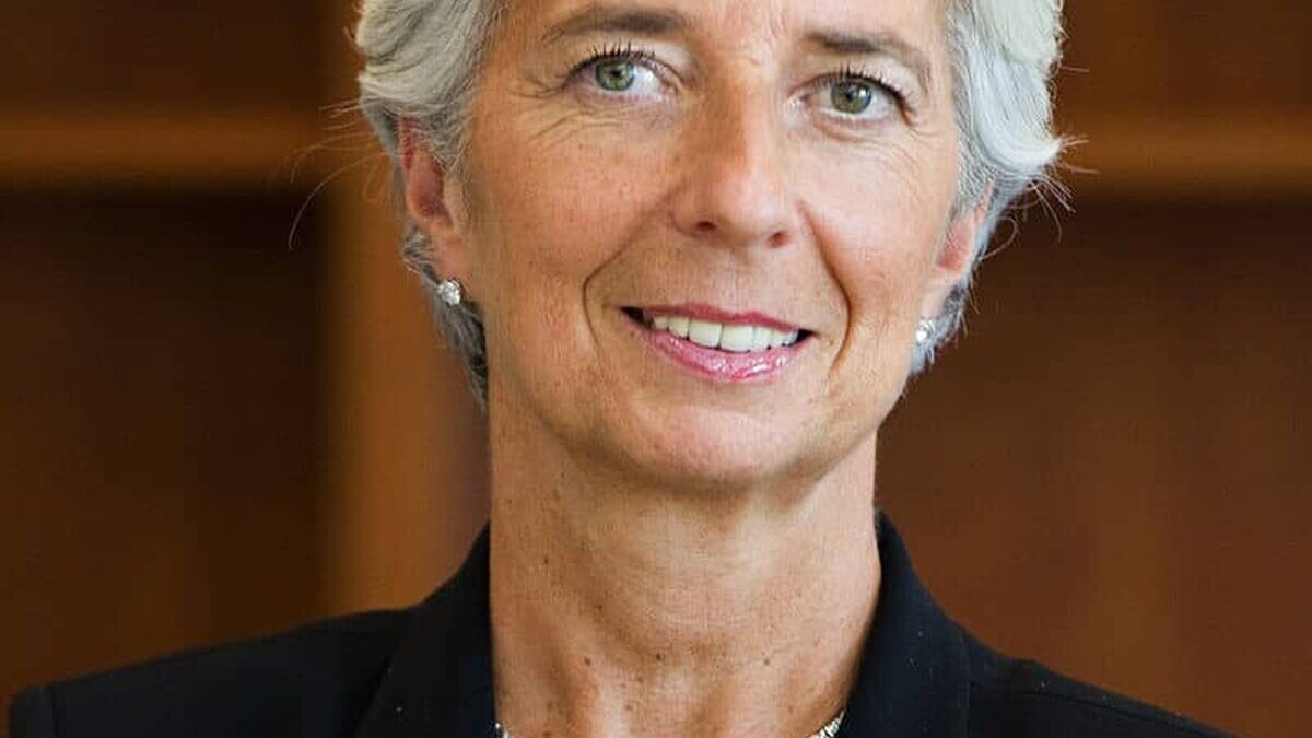 800px Lagarde Christine official portrait 2011