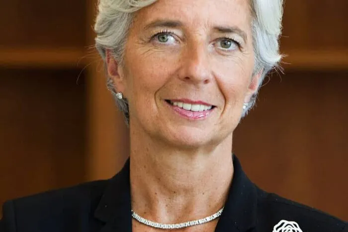 800px-Lagarde_Christine_official_portrait_2011