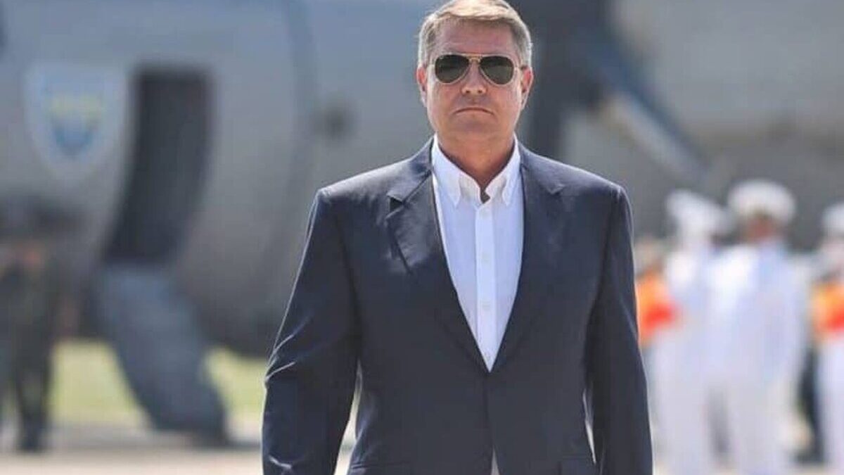 Cristian Hostiuc: Iohannis-Dăncilă și cele 13 întrebări la care ar trebui să răspundă Cum arata Klaus Iohannis in tinerete 840x500 1