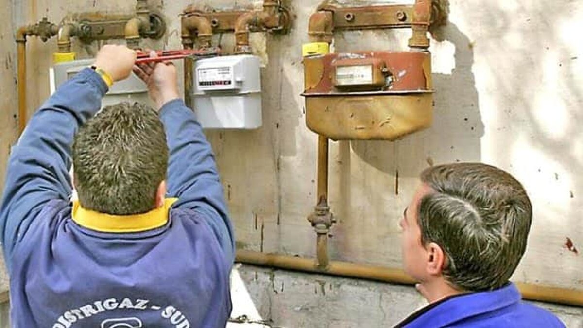 Distrigaz Sud Rețele a investit în acest an 280 de milioane de lei în rețeaua de distribuție a gazelor Distrigaz Copy1