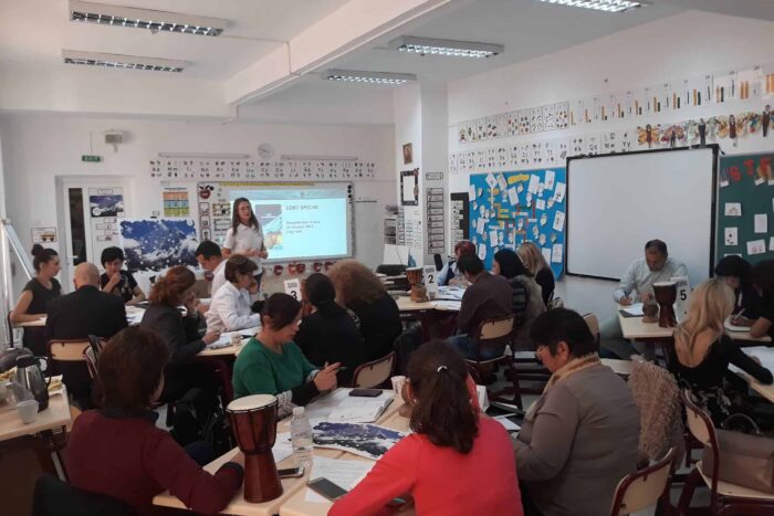 Asociația Ascendis a oferit traininguri pro-bono pentru profesioniști în educație publică și ONG Foto 2