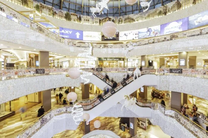 Interior_Bucuresti-Mall-Vitan-scaled