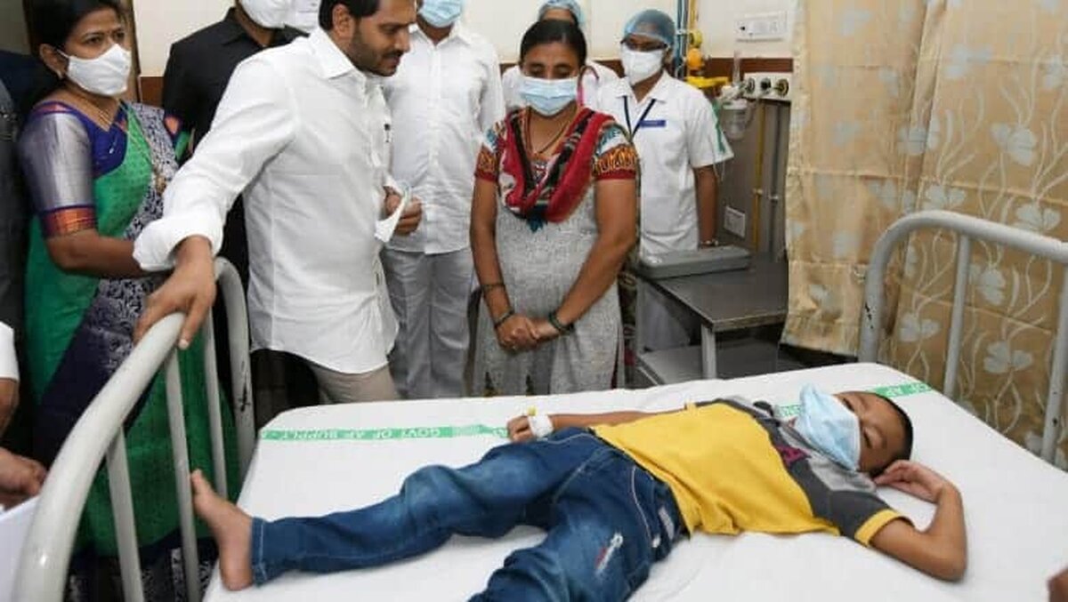 La boala „misterioasă” în India, medicii au depistat urme de plumb şi nichel în sângele pacienţilor