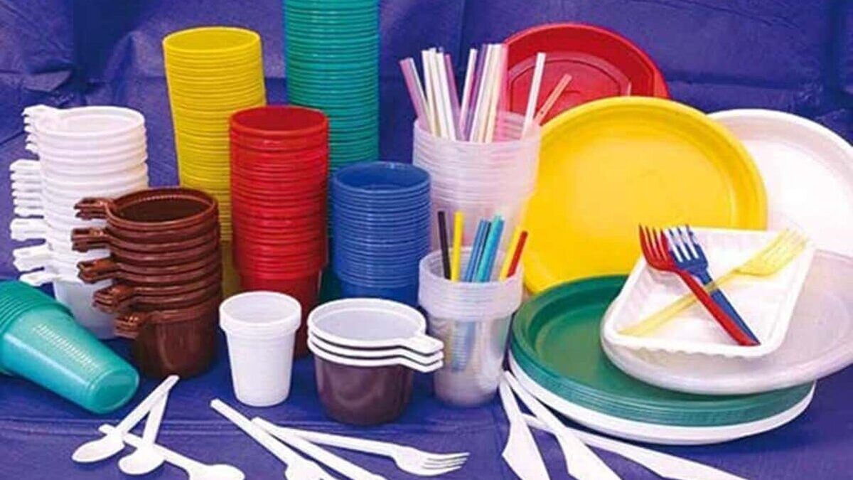 Produse din plastic unica folosinta