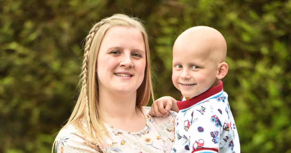 A pierdut la jocurile de noroc 100 de mii de lire, banii strânși pentru copilul ei bolnav de cancer. Este povestea unei mame din Marea Britanie