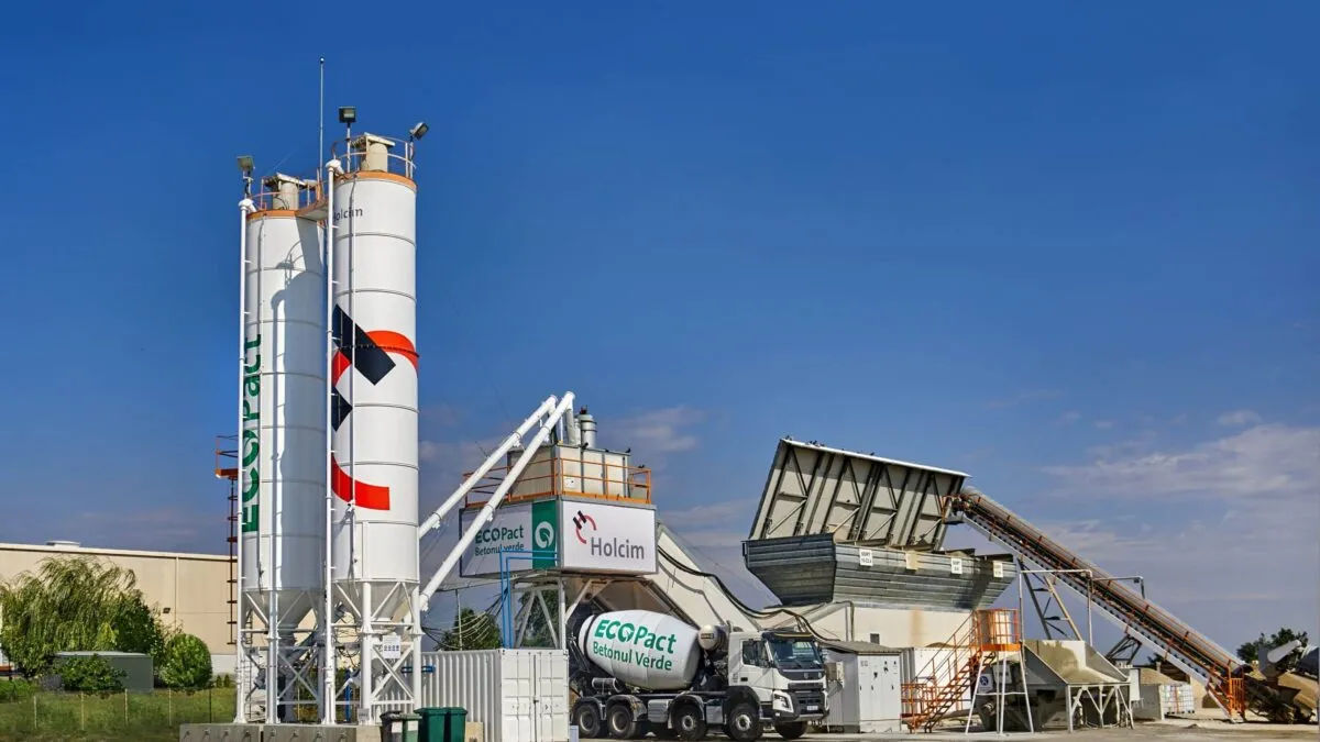 Statia-de-betoane-ecologica-Holcim-Tunari_foto-1-scaled