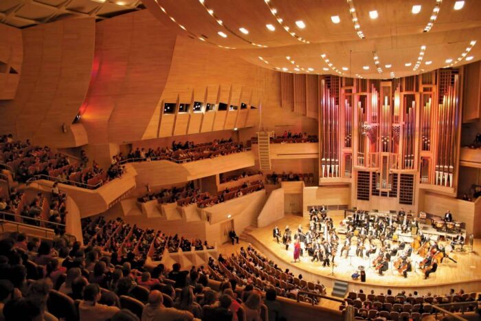 Symphony concert Svetlanov Hall Moscow International House 1