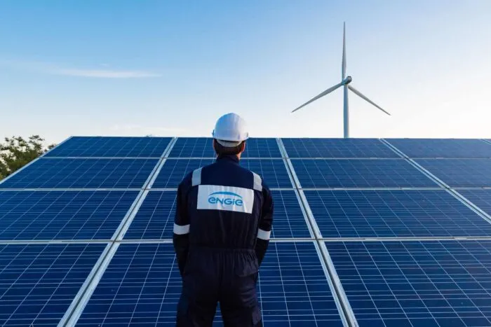 Wind_and_Solar_credit_ENGIE_XL_4804_3028_80_c1-scaled