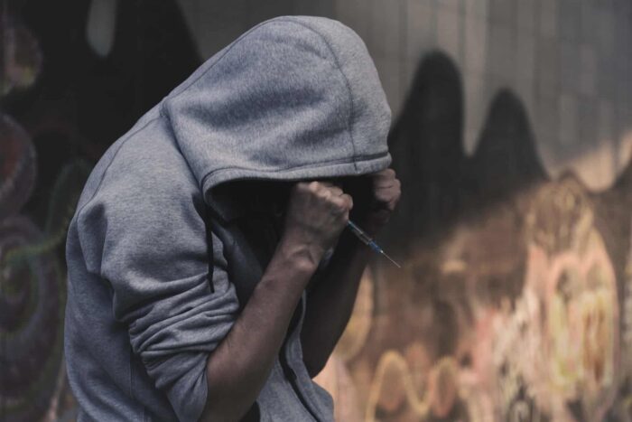 addict 2713526 1920
