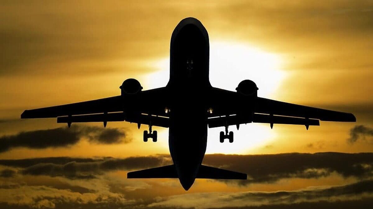 avion vacanta