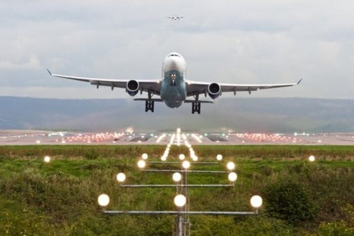 avion2764963 publimedia shutterstock 1