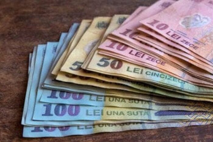 Bancnotele românești răspândesc printre cele mai multe infecții microbiene bani80 49562900 1