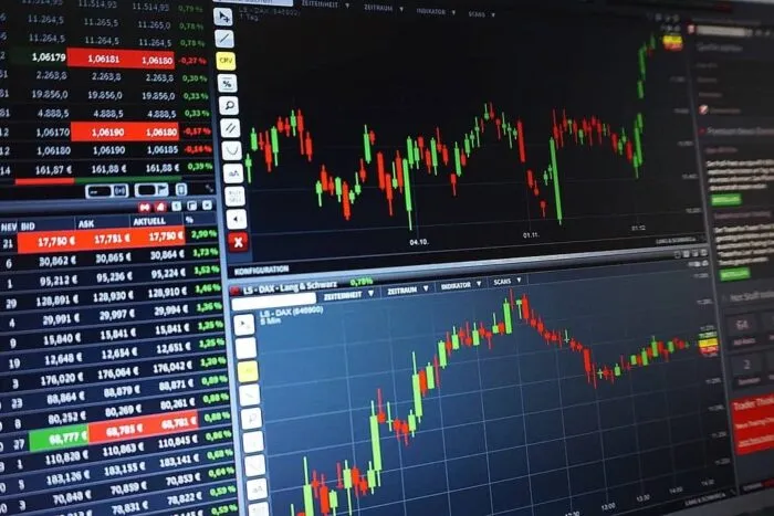 bursa-finante-bani-scale