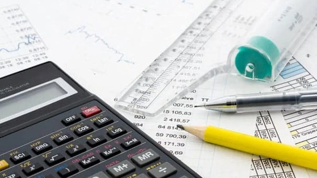 calculator-taxe-publimedia-shutterstock