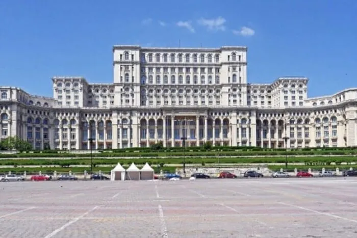 casa-poporului