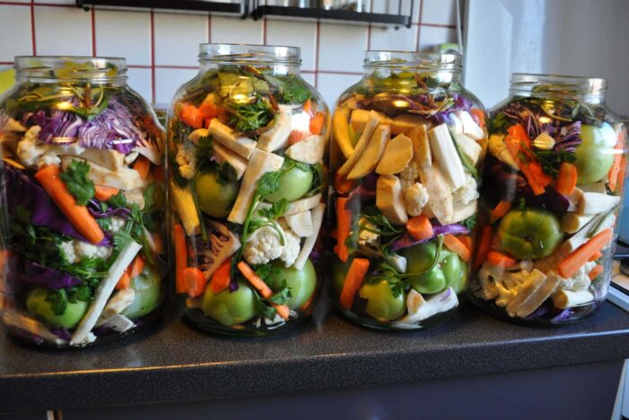 cata sare se pune la muraturi 1 scaled 1