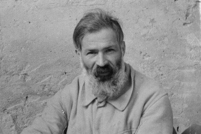 cover brancusi 930x620 1