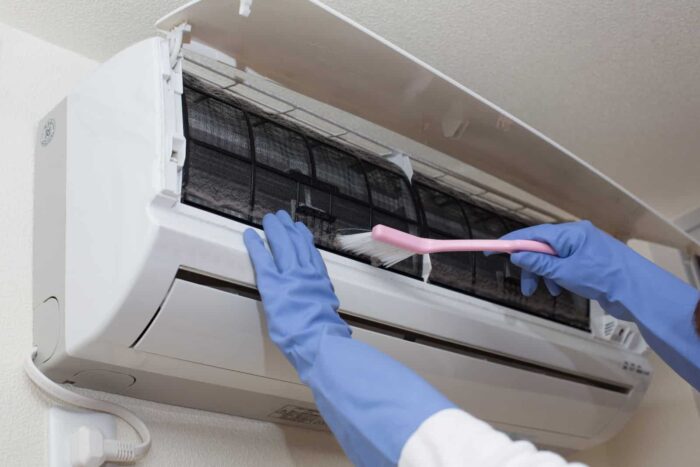 curatare filtre aer conditionat Vollmax