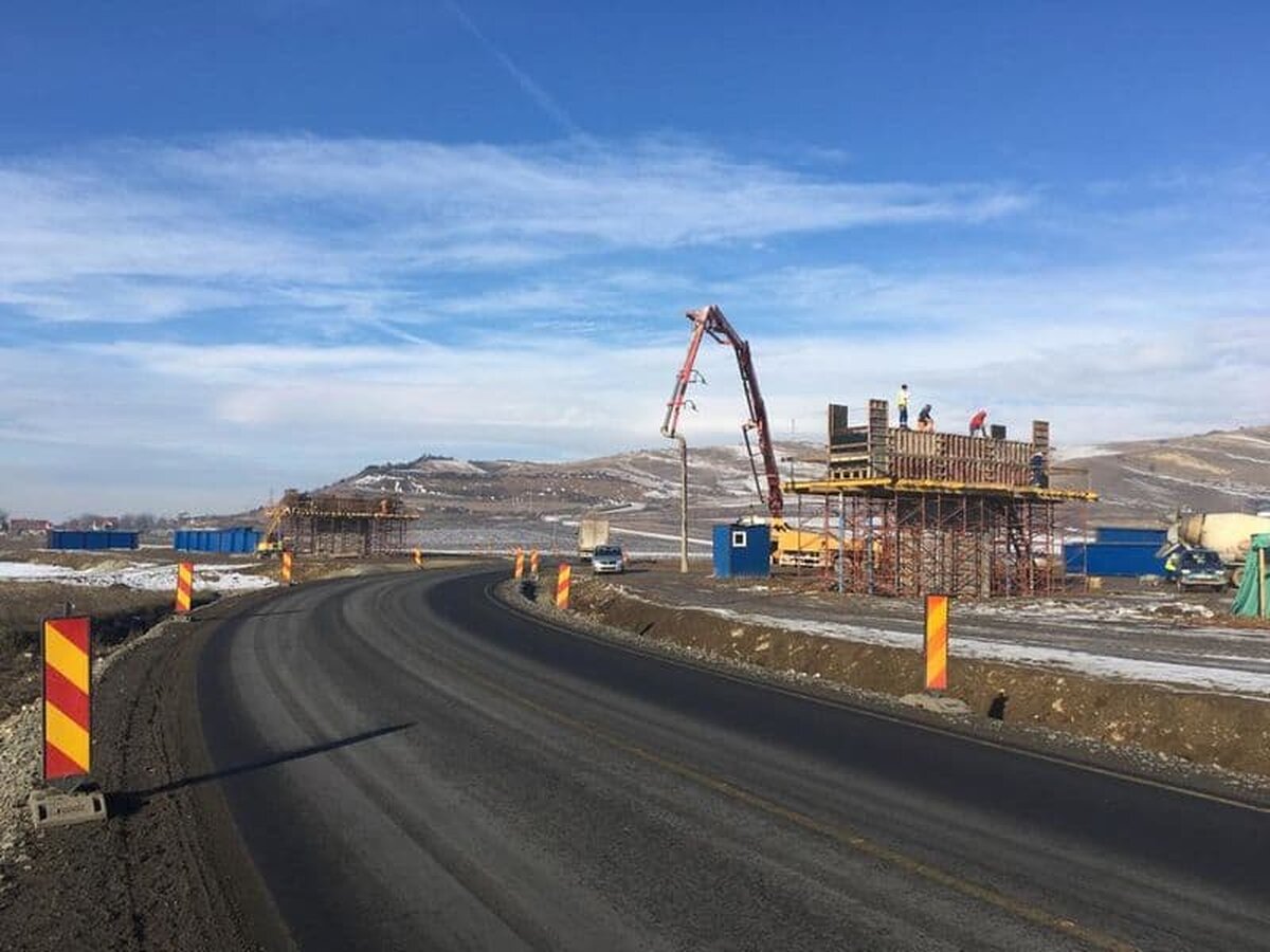 CNAIR: Pe autostrăzile A1 şi A3, Search Corporation va realiza şase noduri rutiere