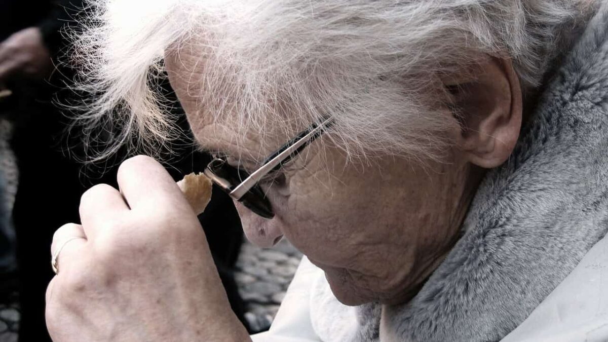 Demenţa reprezintă „o ameninţare majoră, care se dezvoltă rapid”, punând presiune pe sistemele de sănătate şi asistenţă socială în fiecare ţară în parte dementa