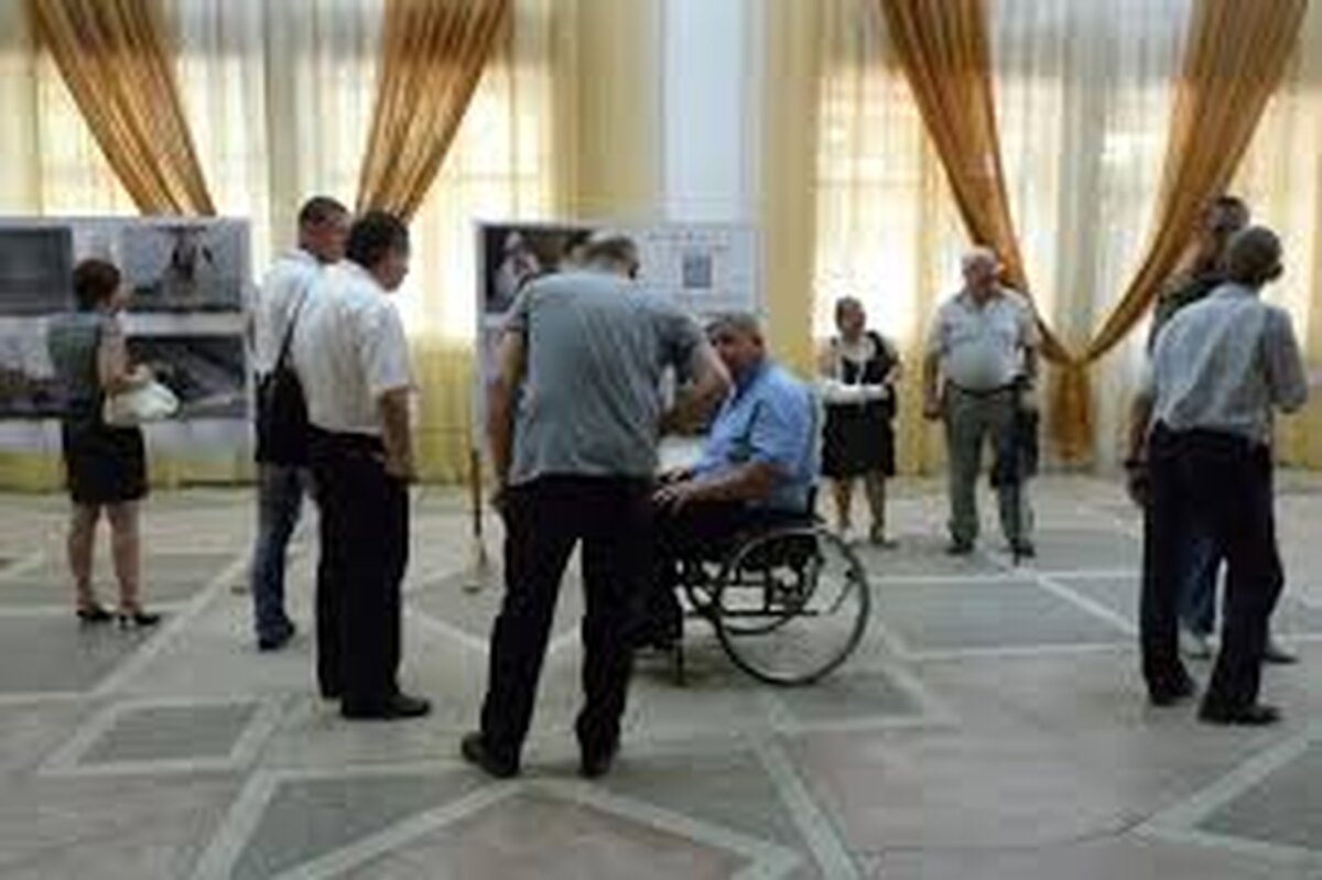 Expoziţie inedită de fotografie la Casino: „Şi eu pot”, dedicată persoanelor cu Sindrom Down, în Cluj