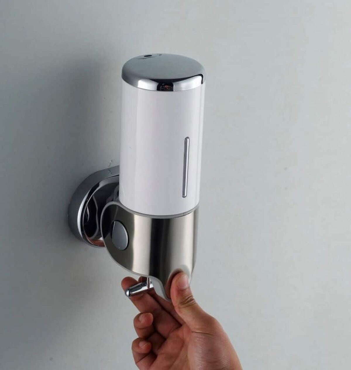 Primăria Baia Mare va investi 8 milioane euro în dotarea unităţilor şcolare