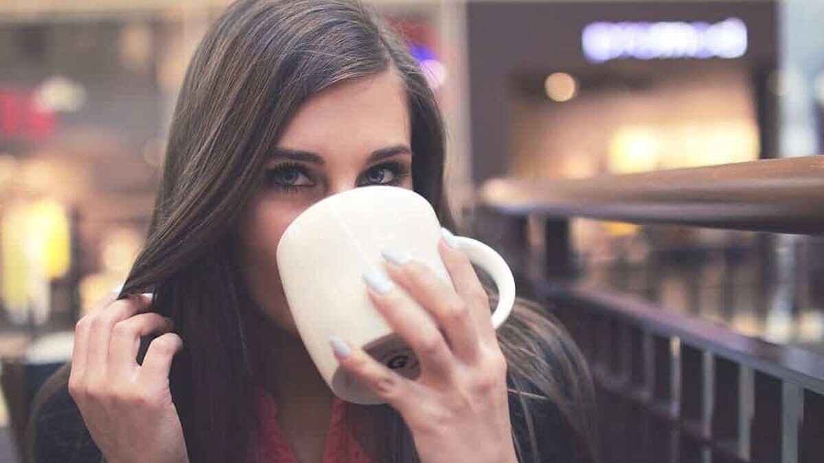 drinking-1839680_960_720