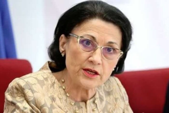 ecaterina andronescu ma asteptam sa fiu demisa de mai mult timp 367359