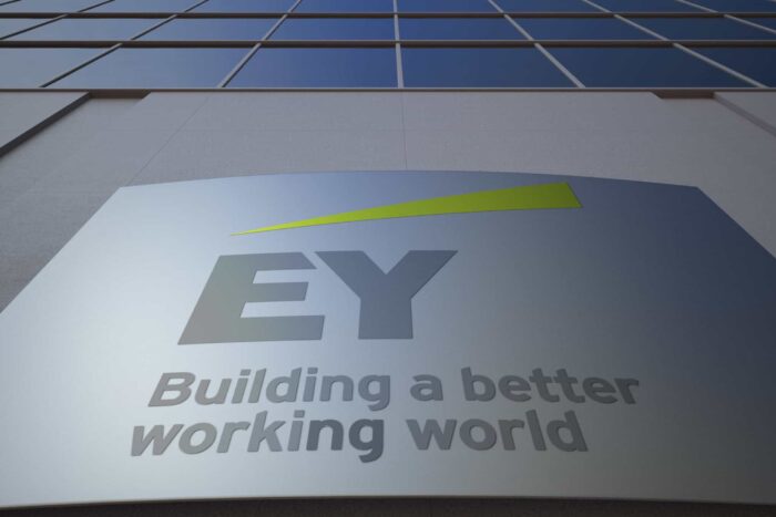ey scaled 1