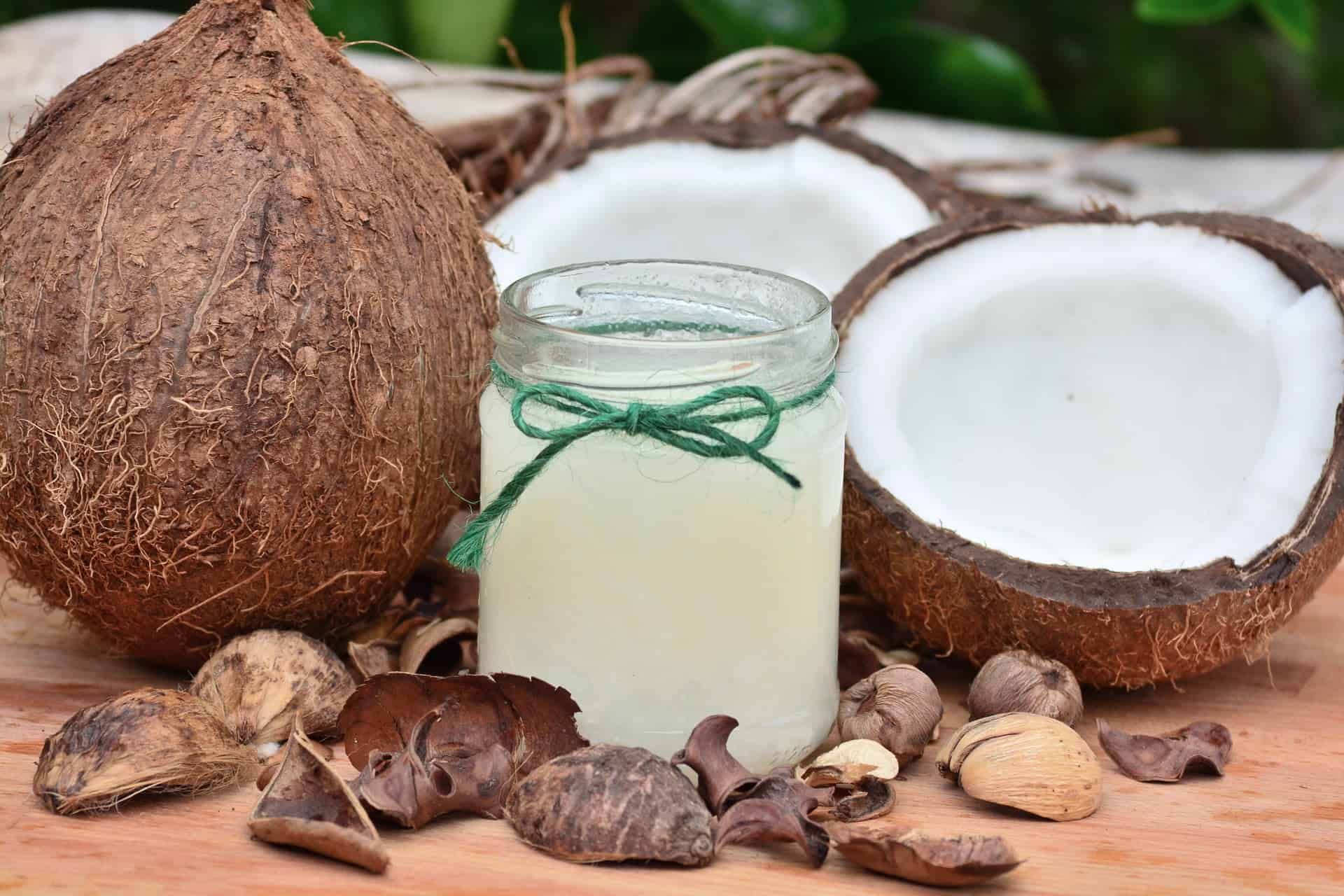 Mitul uleiului de cocos care te ajută să slăbești