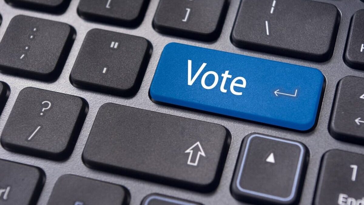 eVote, companie care promovează accesul facil la AGA, devine membru ARIR get out evote