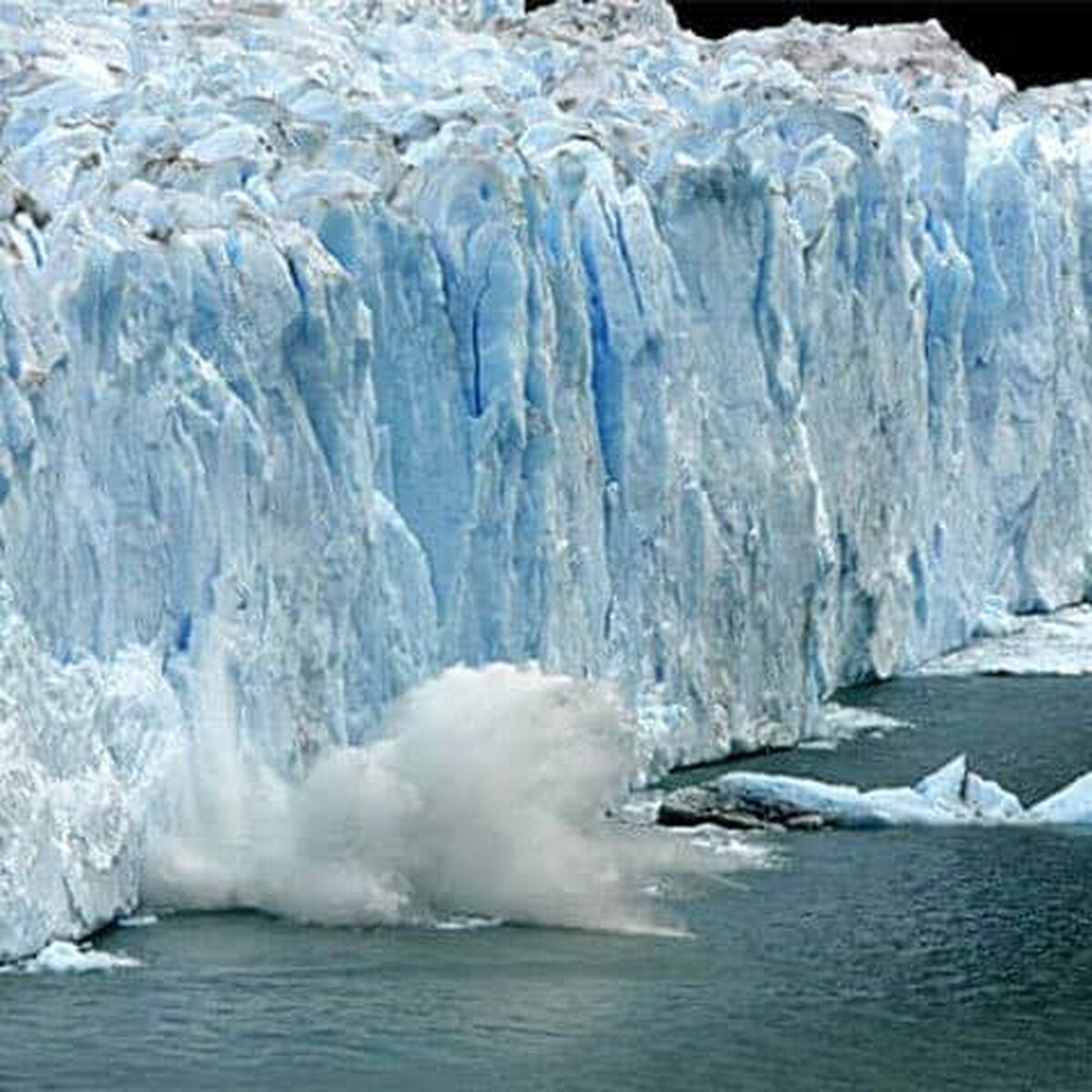 Fenomenul extrem din Antarctica este de neoprit şi se produce mai repede decât s-a estimat