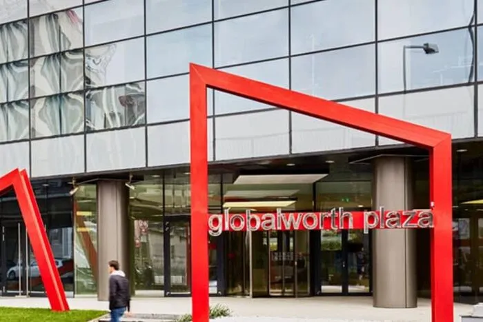 globalworth-plaza-slider02