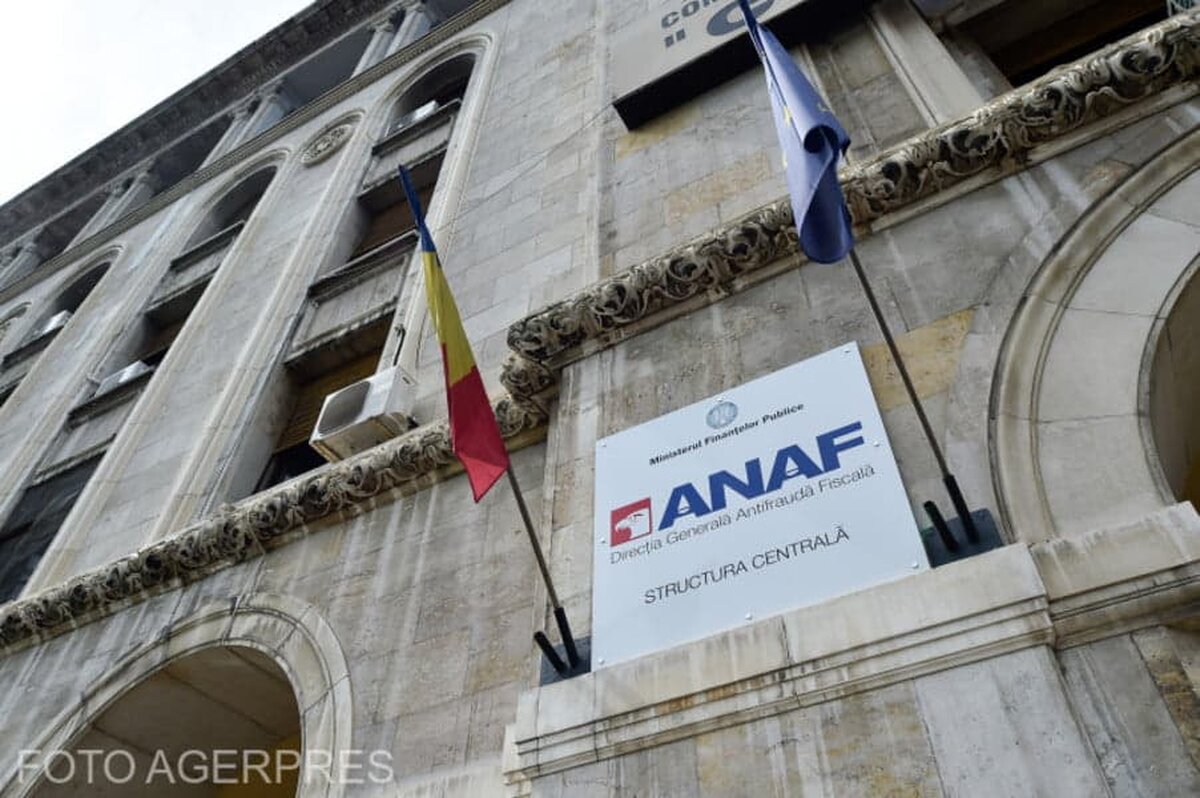 Fost director în ANAF, trimis în judecată pentru trafic de influenţă