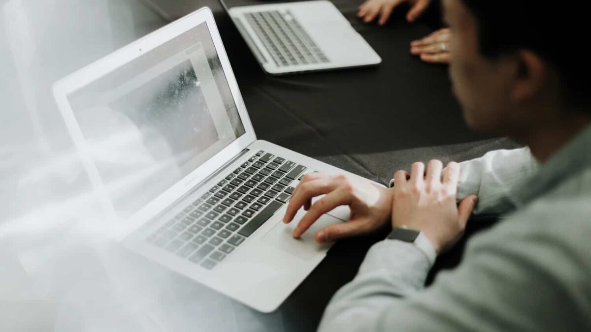 De ce ai nevoie de o agenție Google Ads? laptop 3