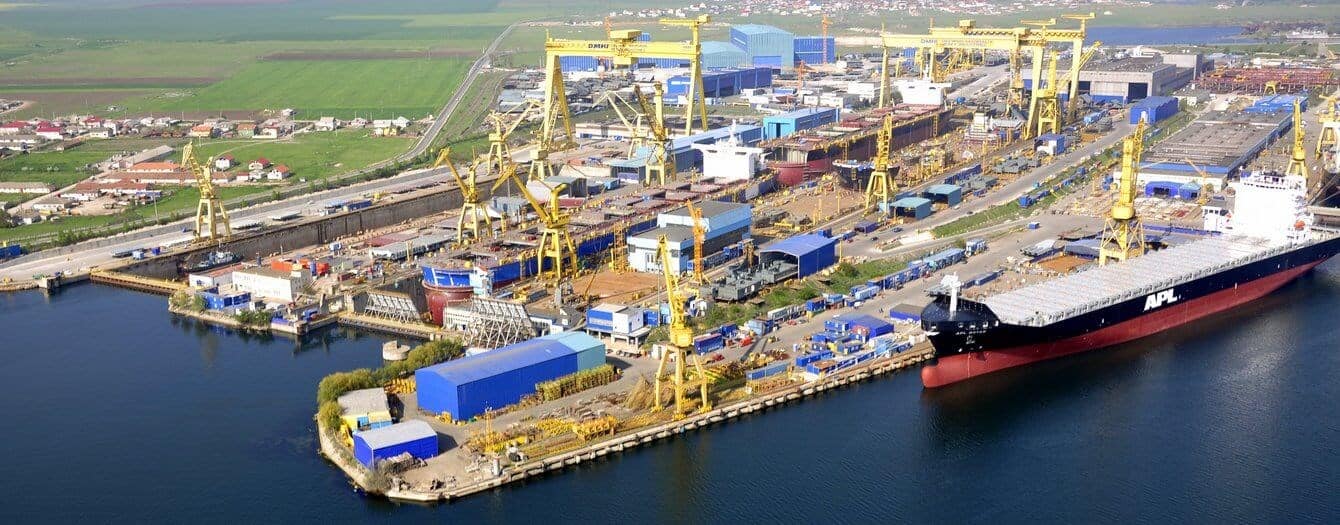 La Ministerul Economiei are loc un protest al angajaţilor de la Damen Shipyards Mangalia, nemulţumiţi de concedierile anunţate