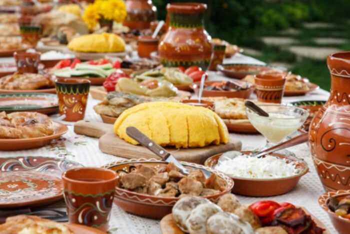 masa traditionala de craciun 10395900 d98e70fe9d