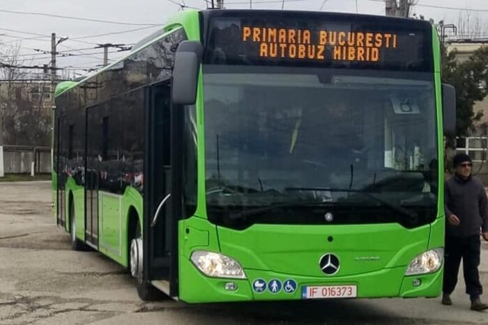 mercedeshibrid1 99363700