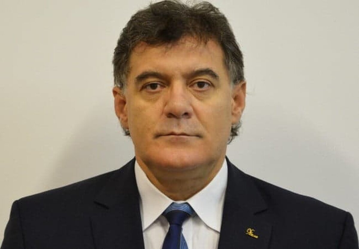 Ministrul Educaţiei şi Cercetării a încetat delegarea lui Ovidiu Badea în funcţia de director general al INCDS