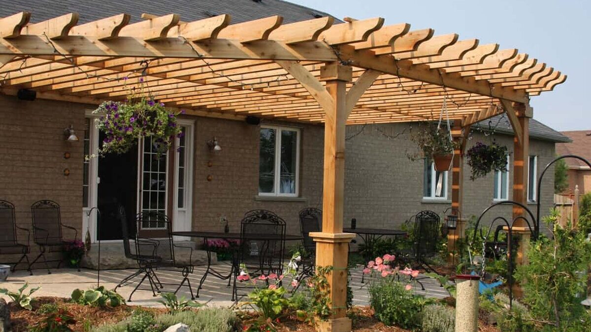 Ce trebuie sa stii despre pergole inainte de a apela la Reformex pentru construirea uneia? pergola terasa