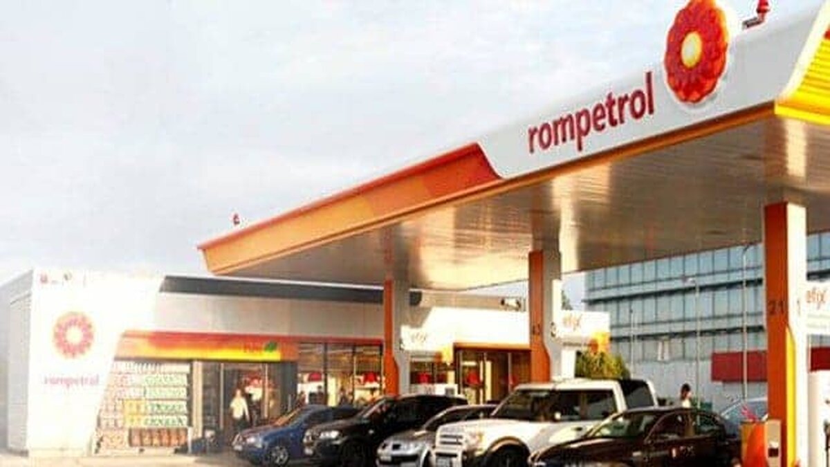 Carrefour deschide două magazine Express în benzinăriile Rompetrol