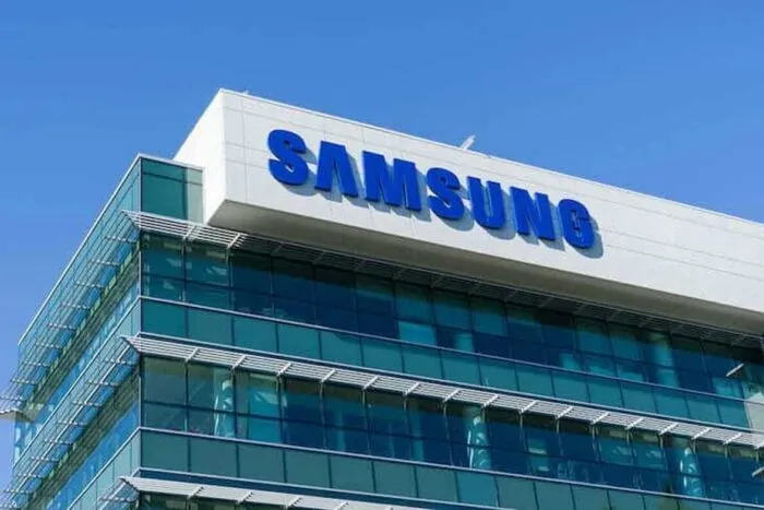 Samsung Corporate Building And Logo