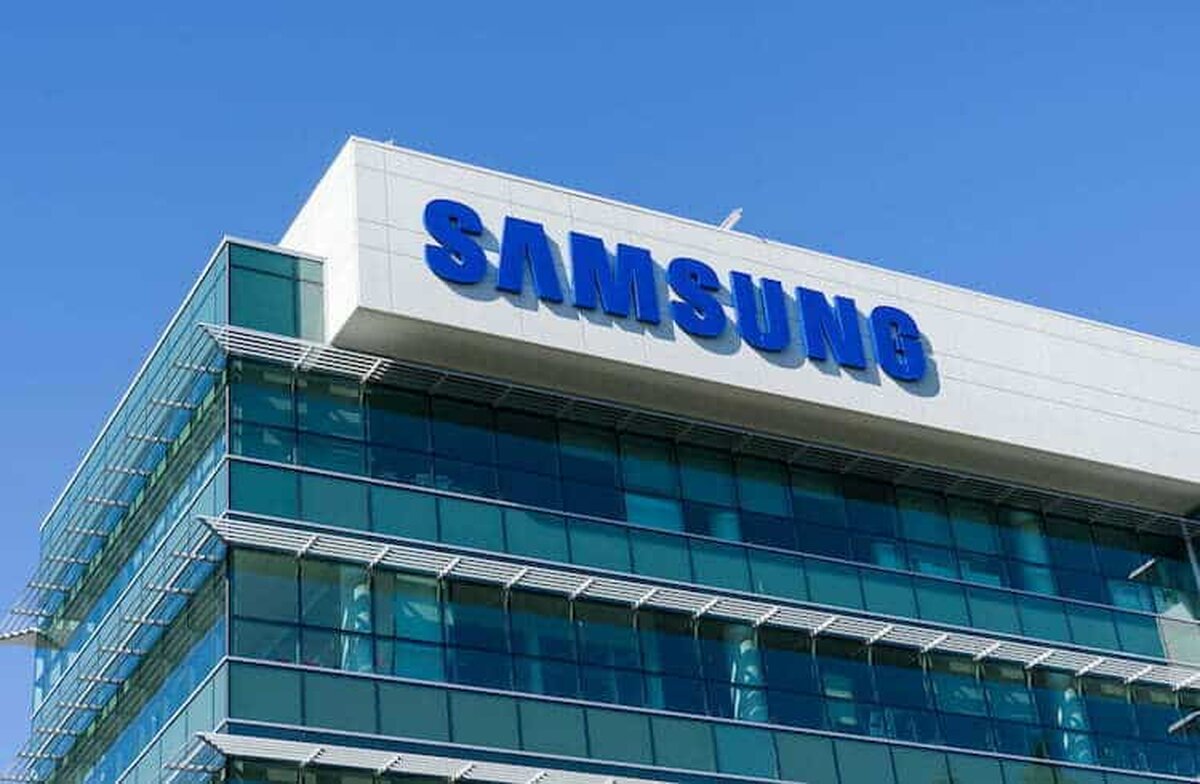 Samsung Electronics estimează o creştere de 45% a profitului