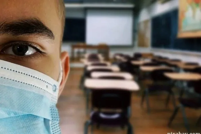 scoala-educatie-coronavirus-masca-elev-foto-pixabay-com