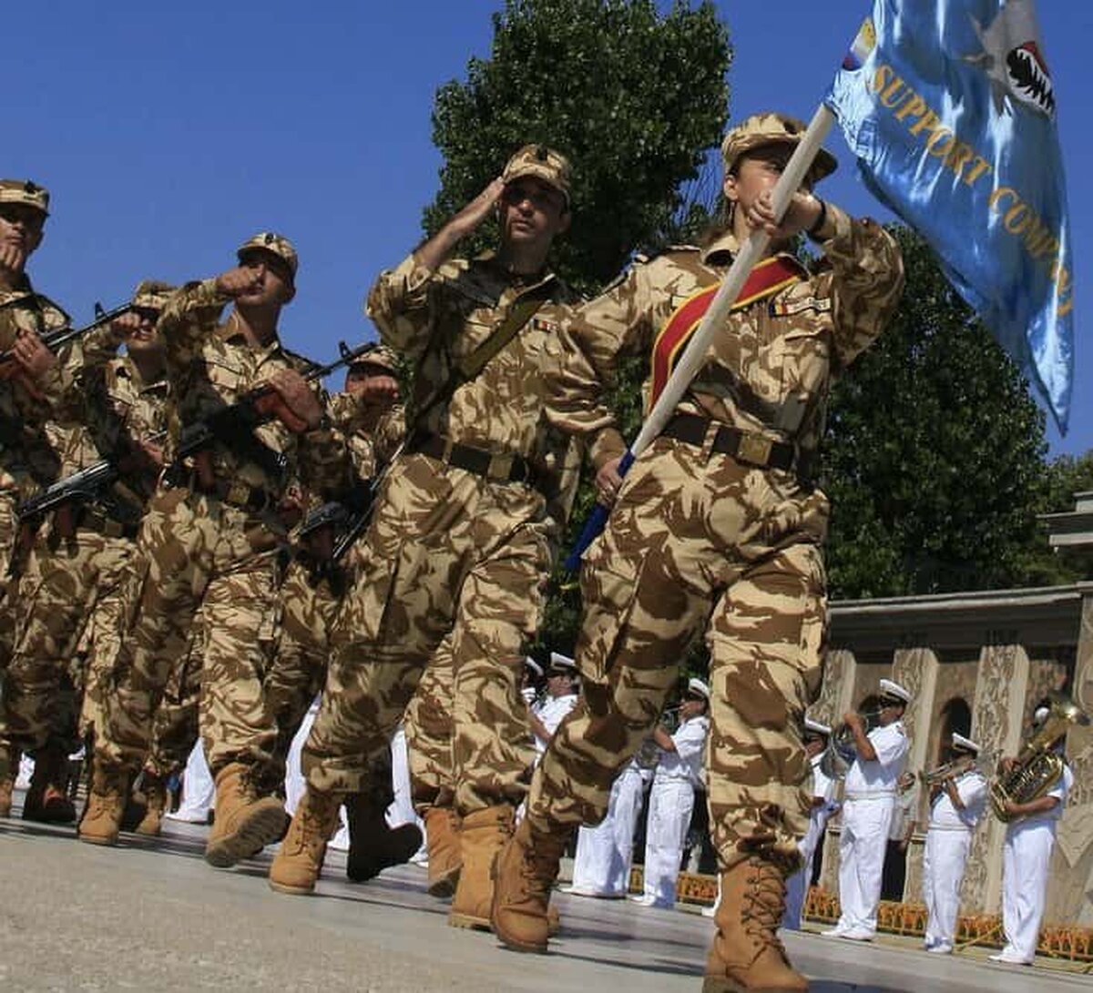 Ceremonie de decorare a jandarmilor care au participat la Misiunea NATO din Afganistan