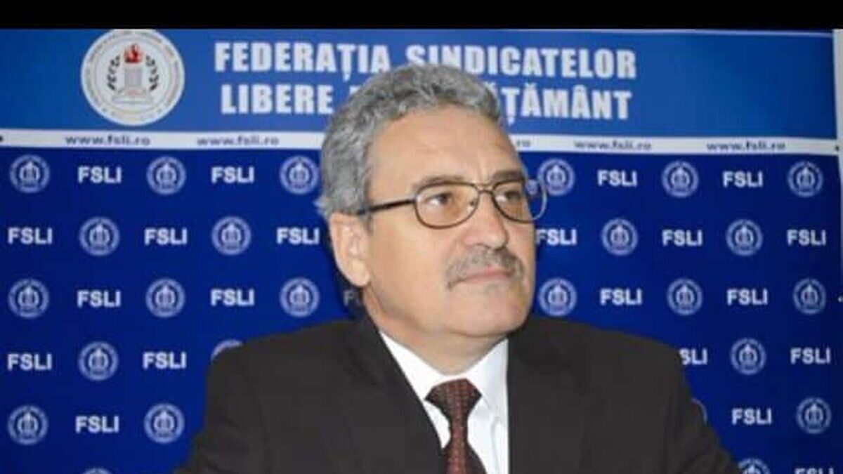 Dacă nu vor fi majorate salariile profesorilor, este foarte posibil ca şcoala să nu înceapă simion211hancescu 465x215 2
